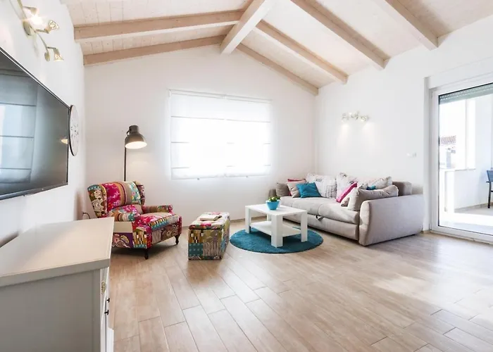 别墅 Holiday Home Pula 普拉